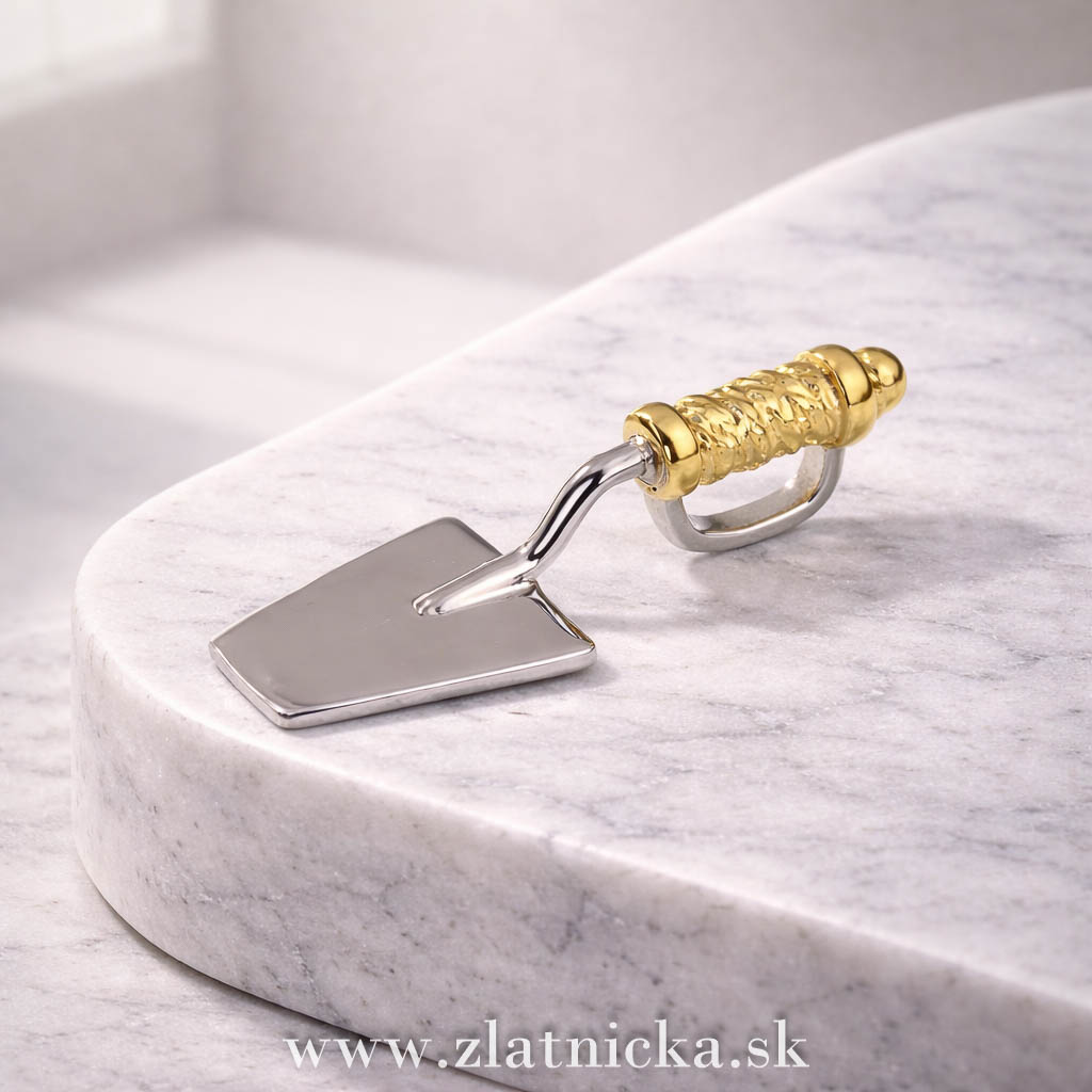 Strieborný prívesok na mieru – ručná výroba strieborného prívesku